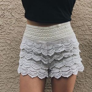 SUPER CUTE brandy lace shorts!!